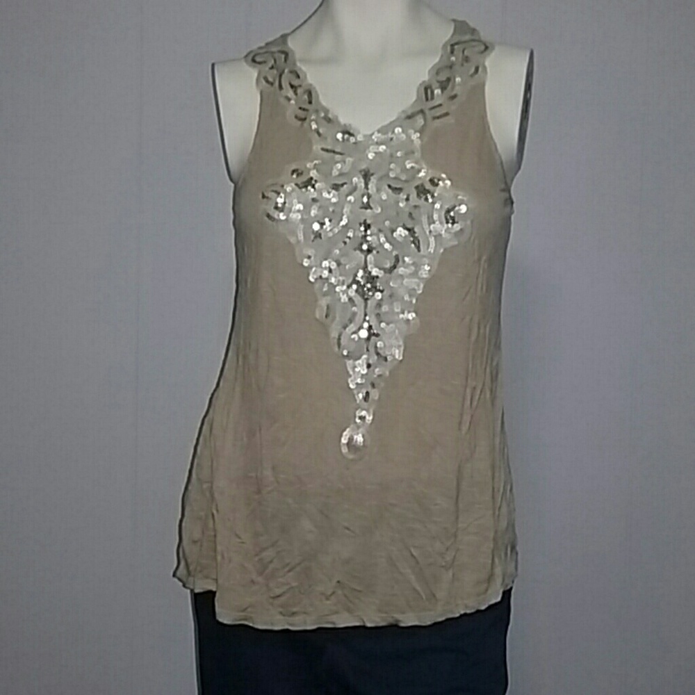 Charlotte Russe Lg tank silver/gold/pearl sequins